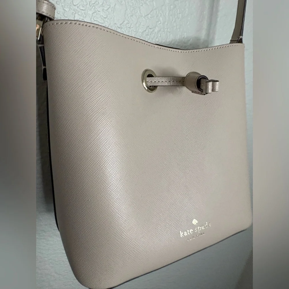 Kate Spade Eva Bucket Bag Cream Tan Crossbody